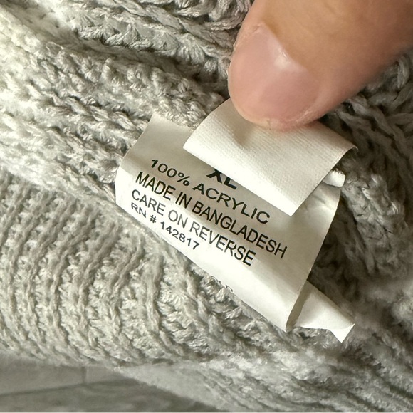 Love Change Italy|Women’s heather gray striped open knit cardigan•••Size XL - Picture 7 of 9